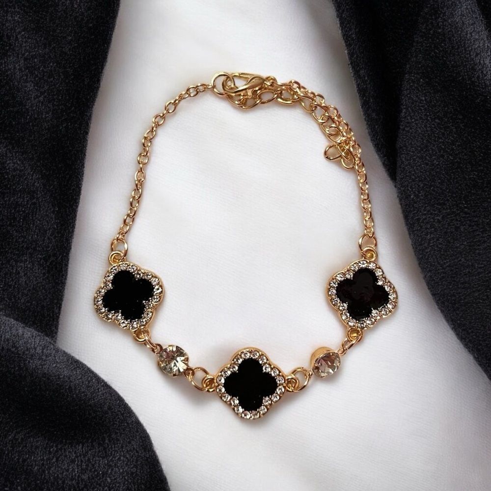 Elegant Black Clover Rhinestone Gold Tone Bracelet